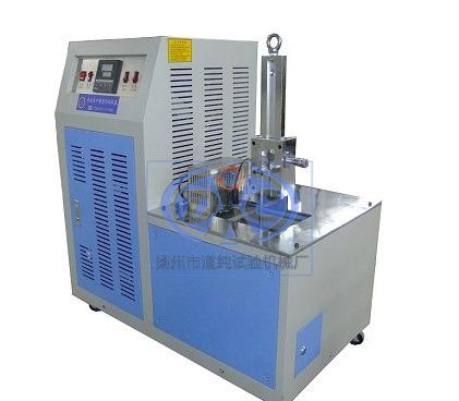 中国援塞拉利昂医疗队精心护理埃博拉留观者‘英亚官方网站’(图2) 英亚官网首页