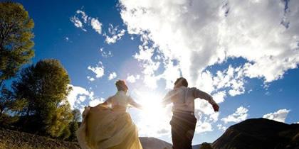 广州严查医保卡变购物卡 两家药店被取消医保资格:英亚官网首页(图2) 英亚官网