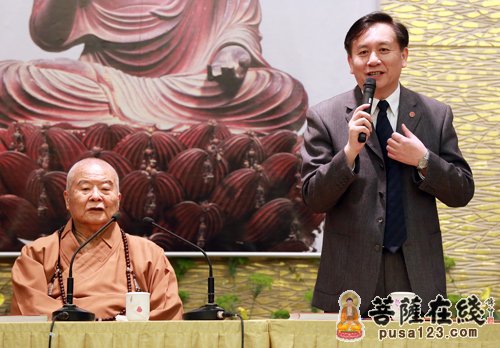 “英亚官方网站”春季喝这4种汤美容养颜 喝出红润好气色(图2) 英亚官网首页