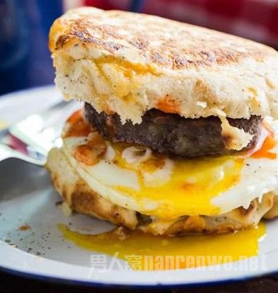 角色未知!《权游》男星加盟迪士尼真人《小飞象》_英亚官网(图3) 英亚官网首页