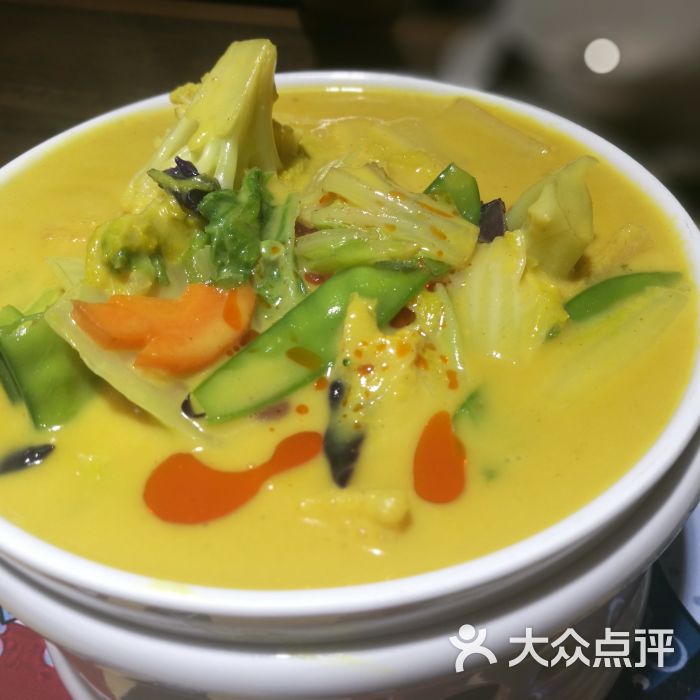 角色未知!《权游》男星加盟迪士尼真人《小飞象》_英亚官网(图2) 英亚官网