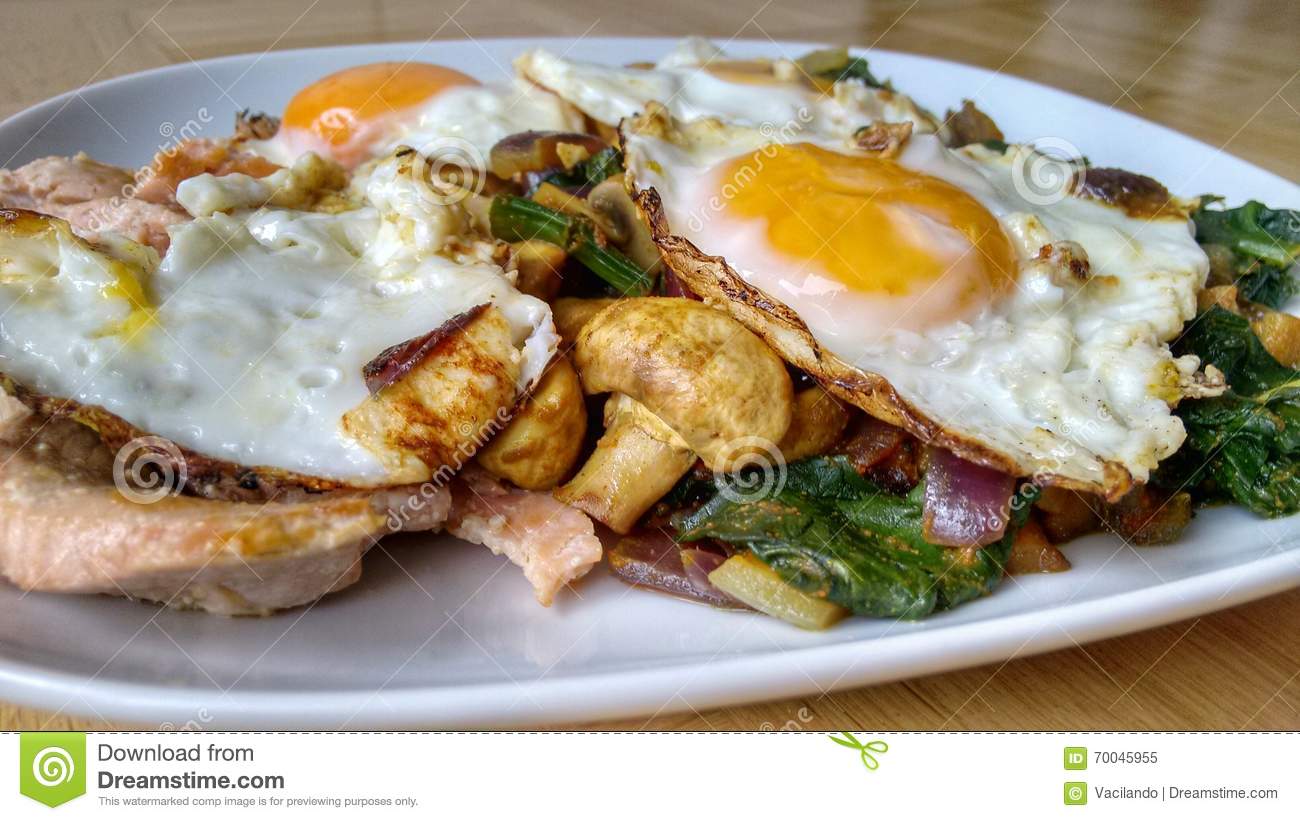 《冰上的尤里》胜生勇利粘土手办 纯情少年妩媚多姿‘英亚官网首页’(图2) 英亚官网首页