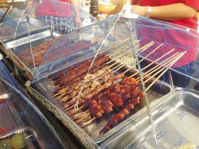 【英亚官网】惊人的“婴儿瑜伽” 儿科专家称“危险”(图1) 英亚官网