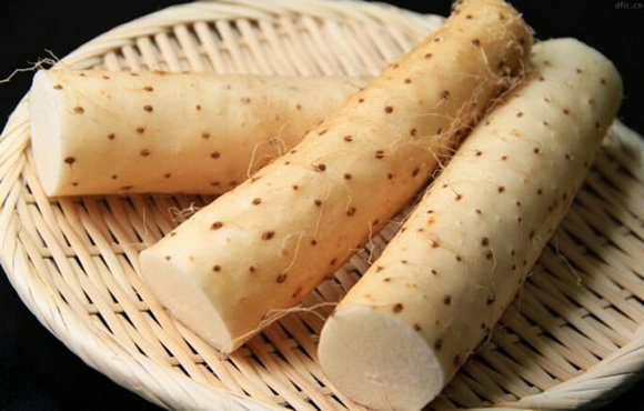 “英亚官网首页”《三颗星彩色冒险》放出新视觉图和动画预告PV(图2) 英亚官网