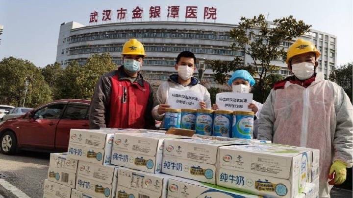 英亚官方网站_盘点夫妻之间10大最差劲的睡姿(图2) 英亚官网首页